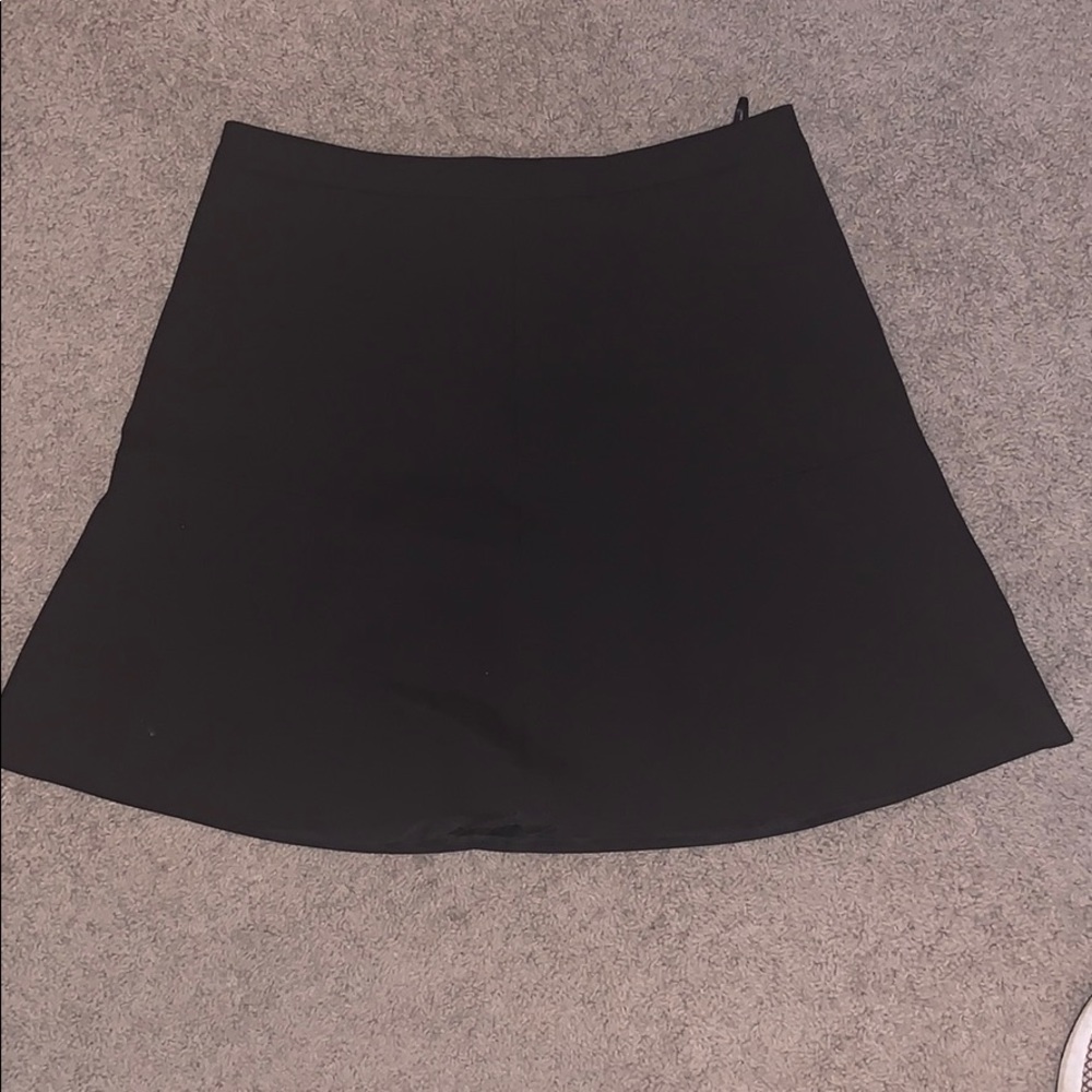 Black pleated skirt